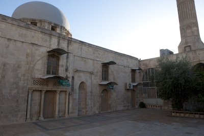 Aleppo  Al Mahmandir Mosque 0313.jpg