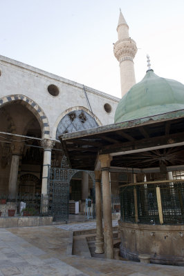 Aleppo Al-Adiliyah Mosque 0592.jpg