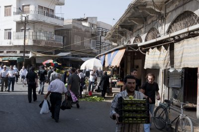 Homs near Sheikh Musa Mosque 1288.jpg