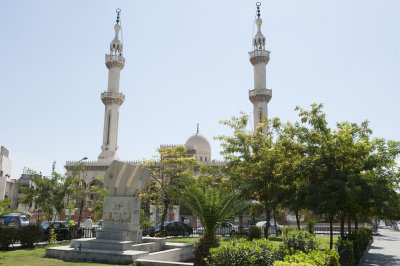 Damascus Al Osmaane Mosque 1614.jpg