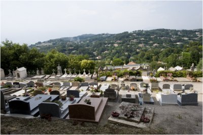 Mougins - la cimitière