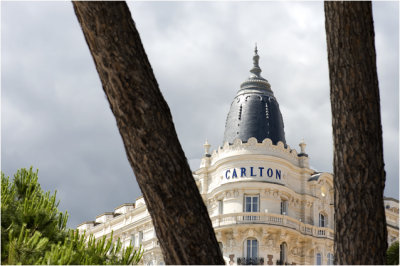 Avenue de Croisset - Carlton hotel