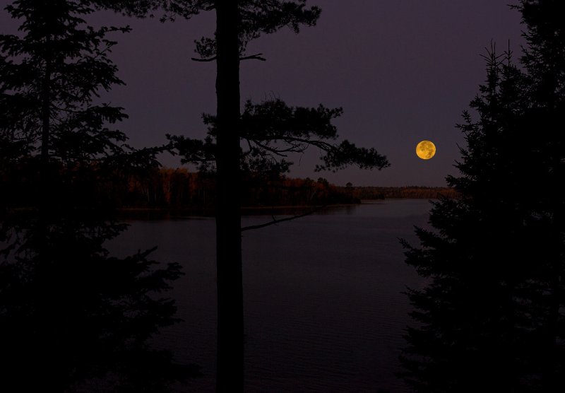 Harvest Moon Lake Itasca.jpg