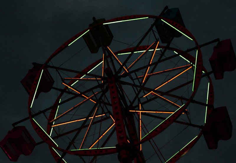 Ferris wheel at dusk copy.jpg