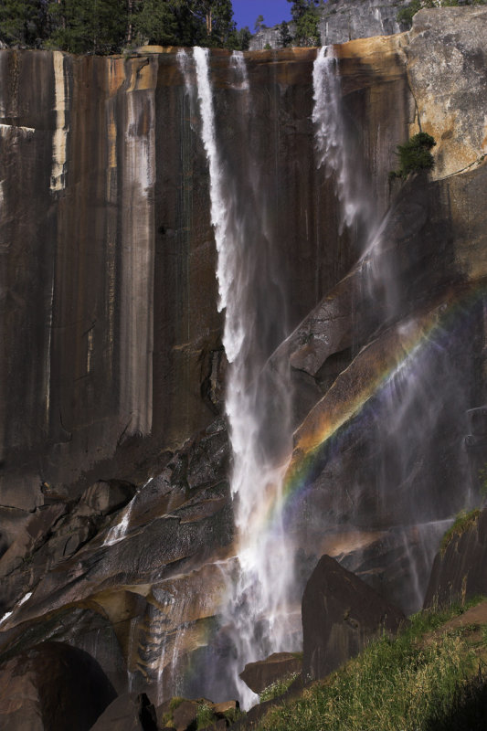Vernal Falls rainbow.jpg