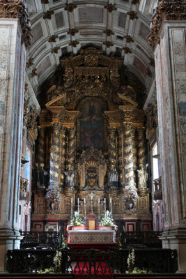 Inside S Catedral