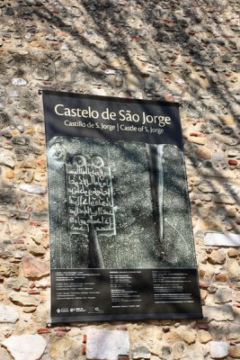 Outside Castelo de So Jorge