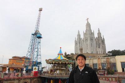 Amusement park and Temple de Sagrat Cor