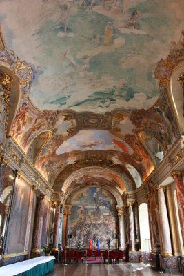 Inside Capitole