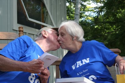 Smooch!