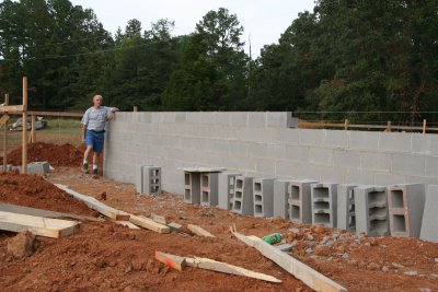 House foundation blocking