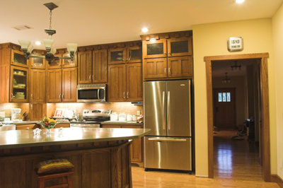 Kitchen & entry hall