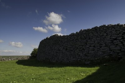 c'est pas vraiment un mur , me souvient plus ....