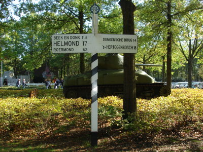 Sherman and road sign at Son Museum