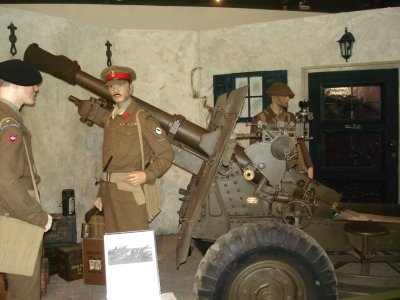 25lb Artillery piece in Son Museum