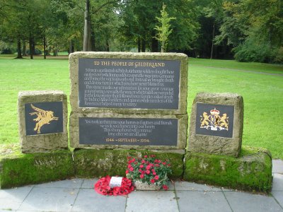 People of Gelderland Memorial, Hartenstein Hotel