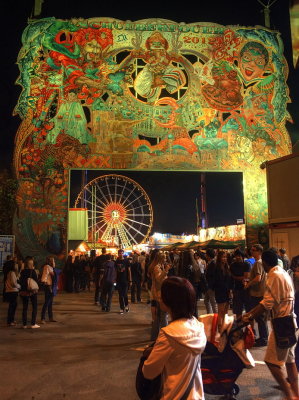 The main gate to the fair