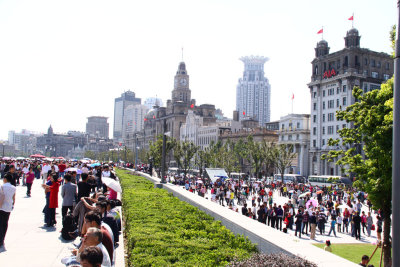 Along the Bund