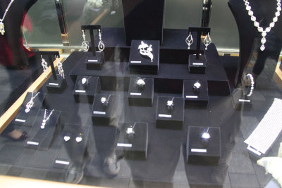 Nathan Street - Chinese medicine to gaudy diamonds to chunks of gold