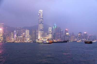 Evening cruise to Rainbow Restaurant on Lamma Island