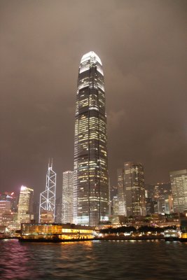 Evening cruise to Rainbow Restaurant on Lamma Island