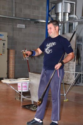 A Master Glass Blower Demonstates His Skills