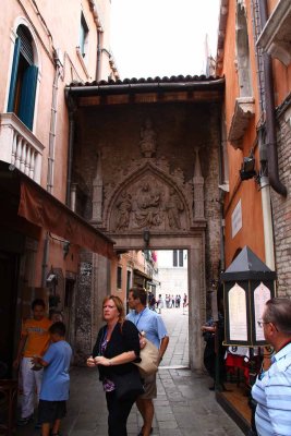 A Walking Tour of Hidden Venice