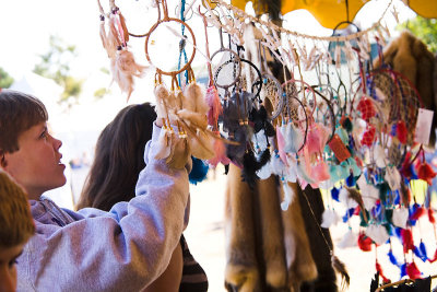 .. boys checking out the dreamcatchers....