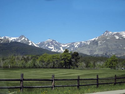 Then we pass the golf course on our way..