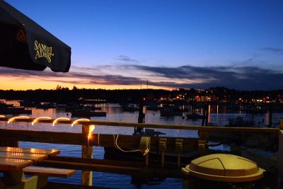 August 27: We check out the lobbies at the Wharf...