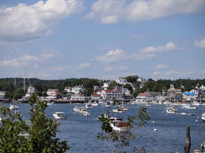 Harbor from the trolley