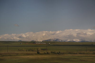 Then in a distance....MOUNTAINS!!! Glacier!!!