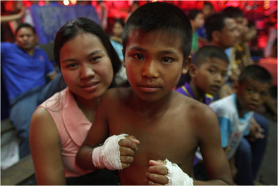 Young boxer and his Mum-Pattaya
