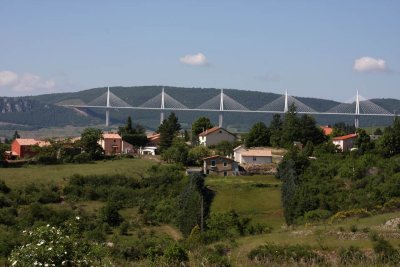 Millau Viaduct5.jpg