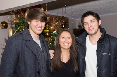 Christmas-at-Marias-4128.jpg