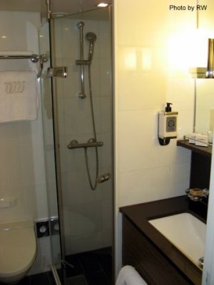 Cabin View - Bathroom