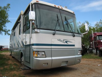 2002 Monaco Diplomat 38PBT Triple Slide *SOLD*