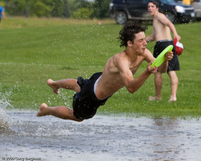 cuc09-14-pondplay-6077.jpg