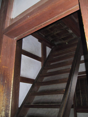 Narrow stairs to upper level
