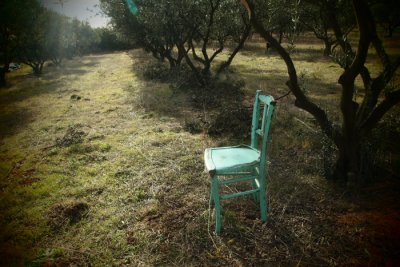 the turquoise chair 1