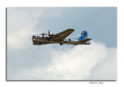 B-17G  Sentimental Journey