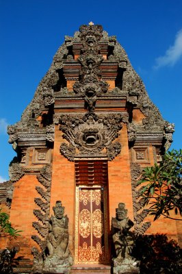 Peliatan temple, Bali