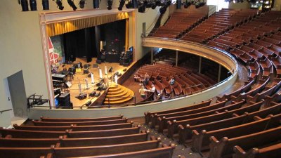 The Grand Ole Opry -Ryman Theatre