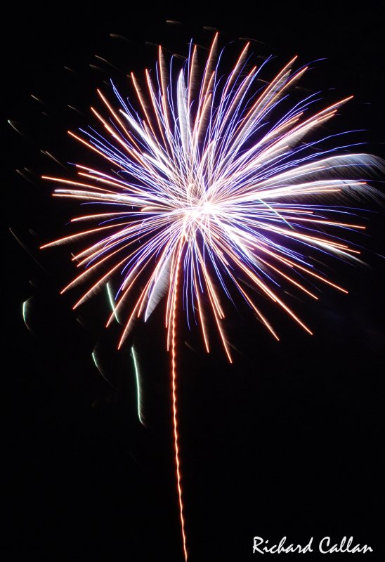 Fireworks_051110_0581b.jpg