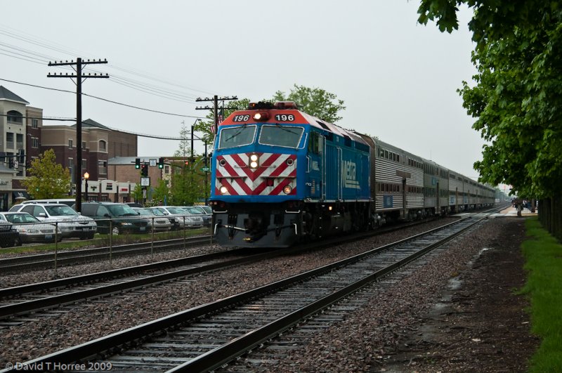 Metra 1371 at Downers Grove, Ill.
