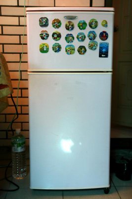 Small fridge + freezer