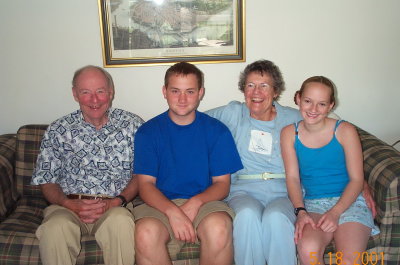 2001 - grandparents.jpg