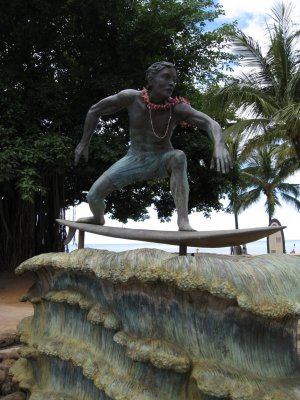 Statue at Waikiki