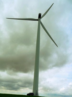 Megawatt+ Wind Mill 2 4-09.jpg