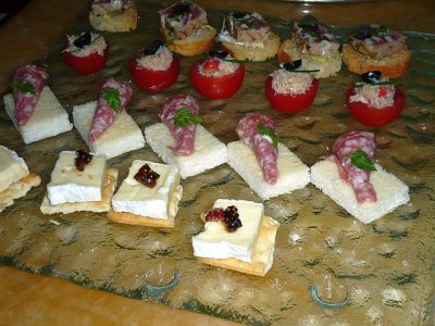 welcome canapes